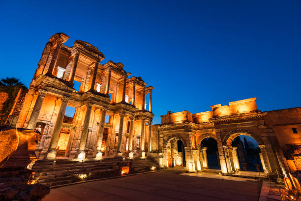 Efes Antik Kent ve Şirince Gece Turu (  Günübirlik)